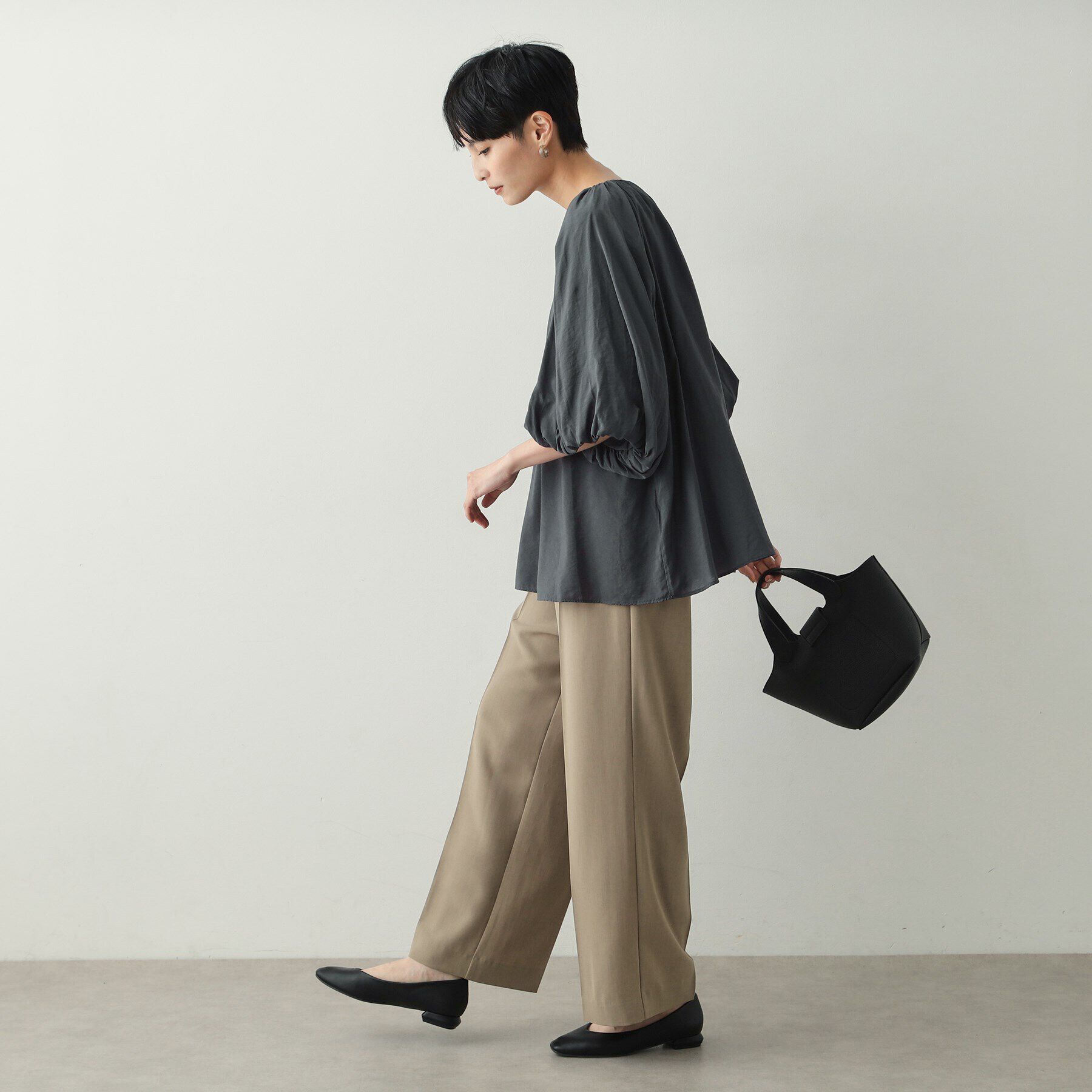 OPAQUE.CLIP「バルーンスリーブギャザーブラウス【洗濯機洗い可】」|シャツ・ブラウス|