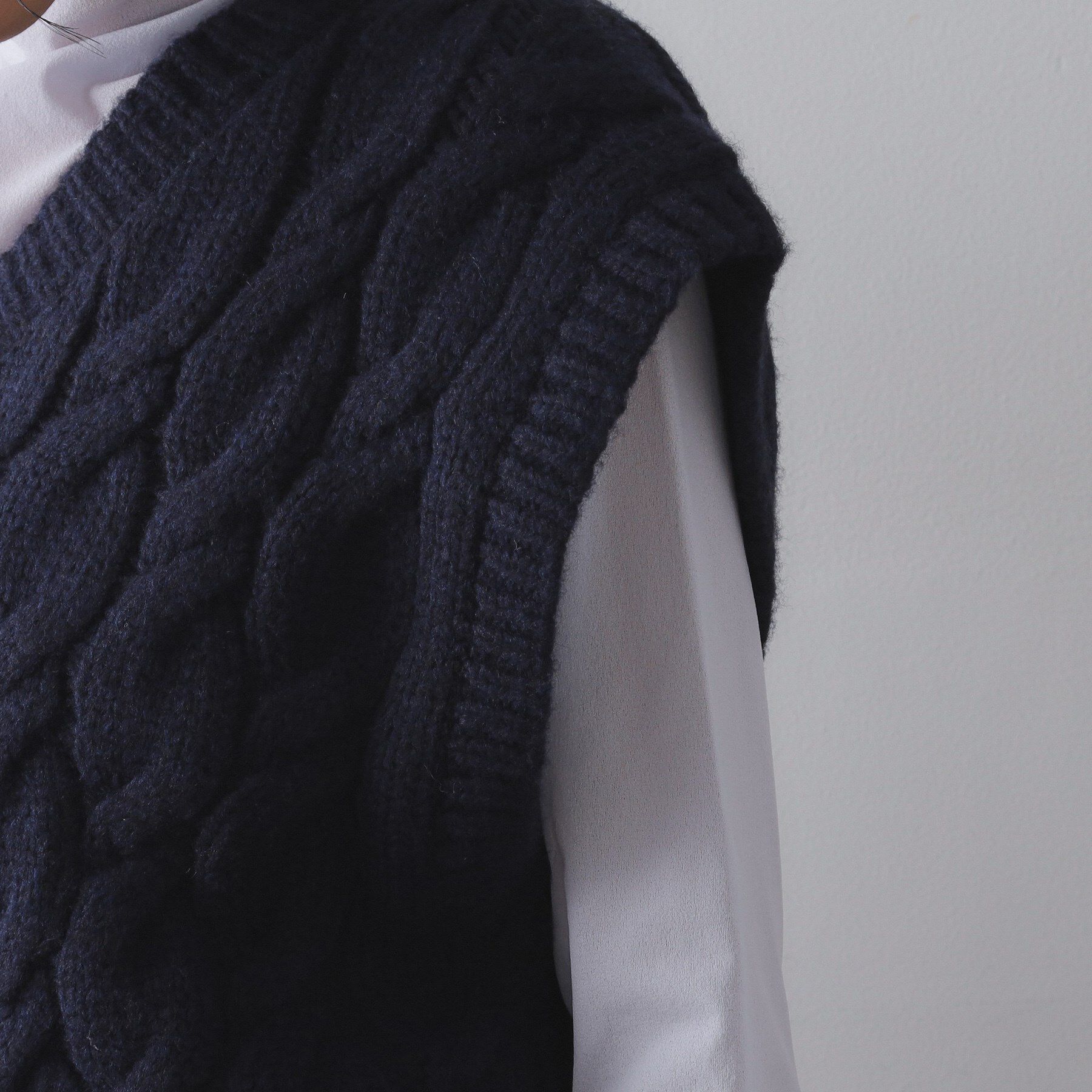 OPAQUE.CLIP「ケーブルローゲージベスト【洗濯機OK】」|ベスト・ジレ|