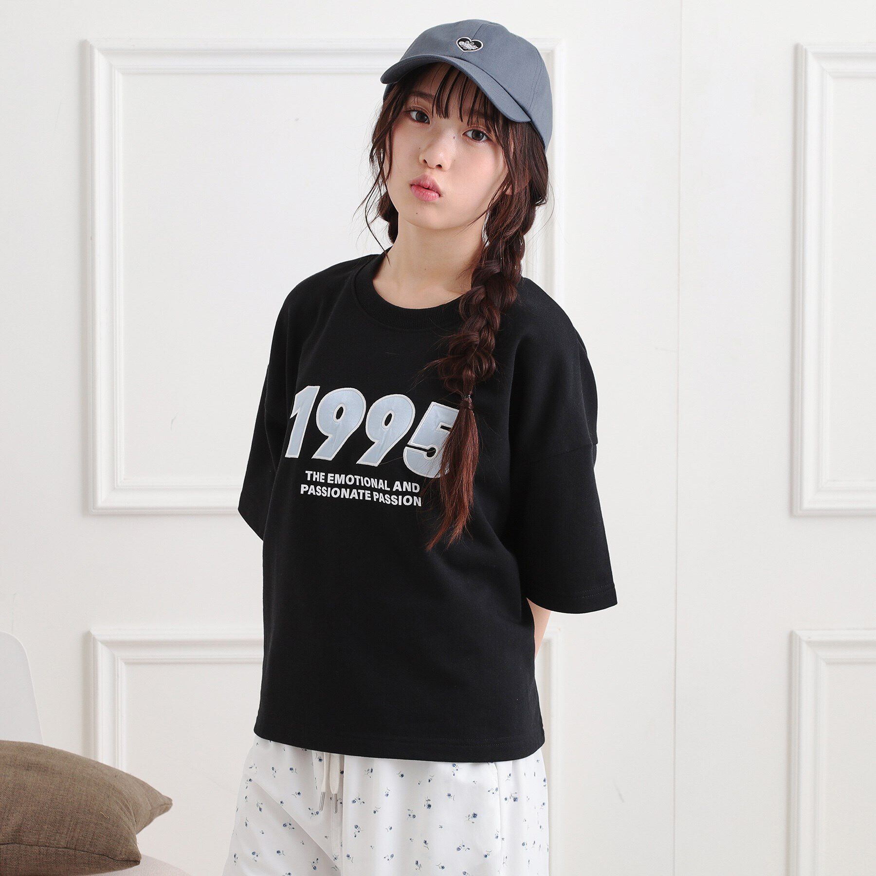 PINK-latte「ミニ裏デザインアップリケTシャツ」|Tシャツ・カットソー|