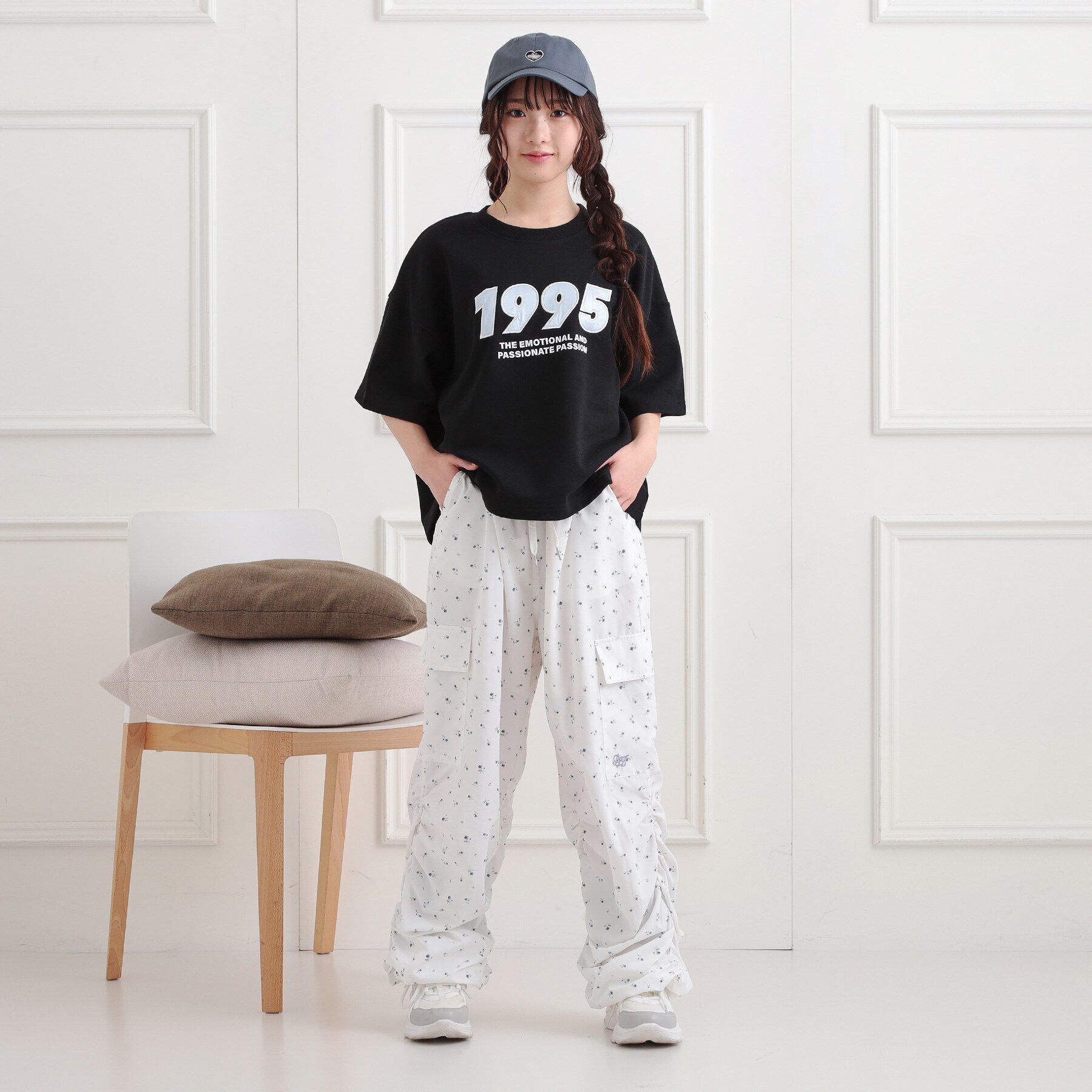 PINK-latte「ミニ裏デザインアップリケTシャツ」|Tシャツ・カットソー|