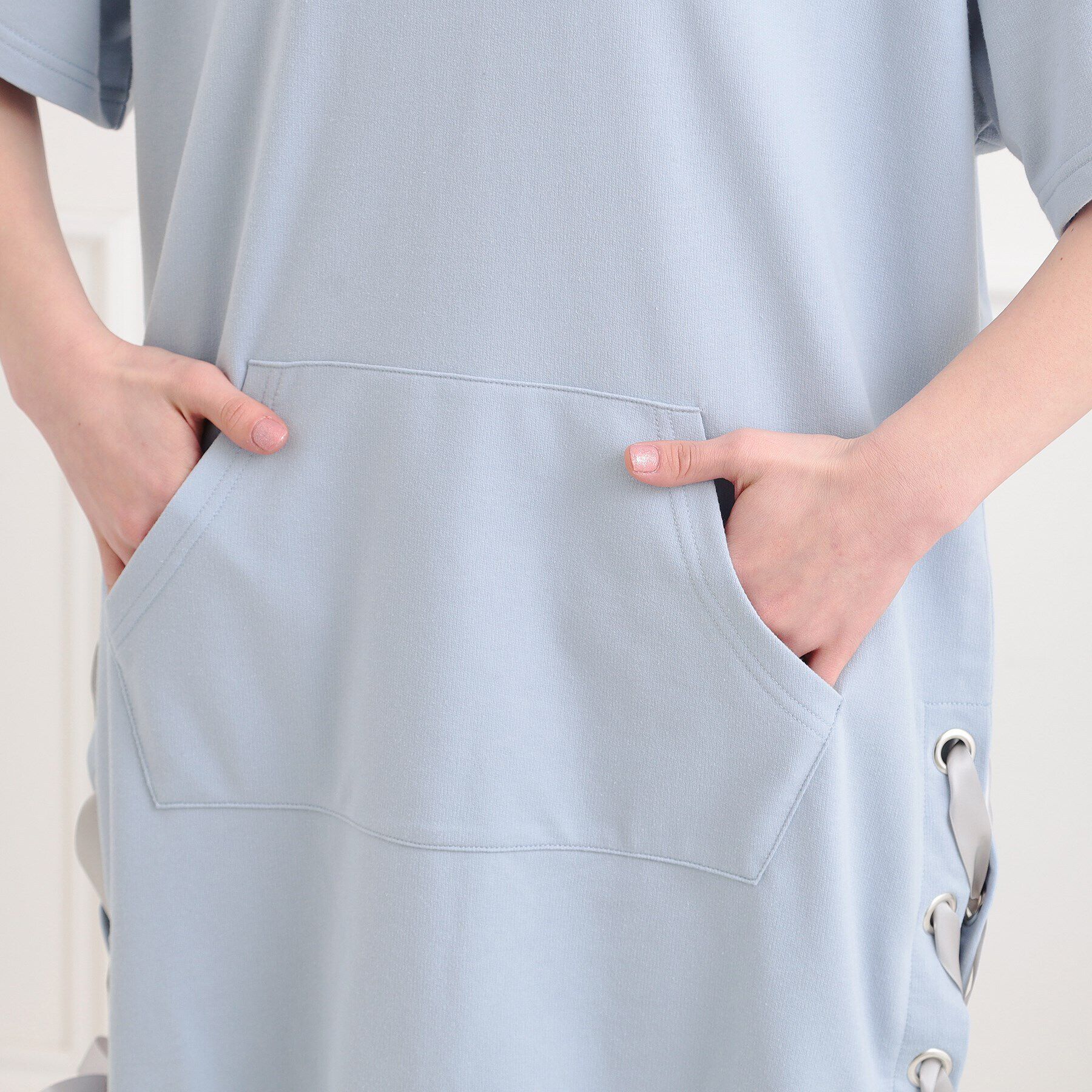 PINK-latte「ミニ裏レースパーカワンピース」|ワンピース|