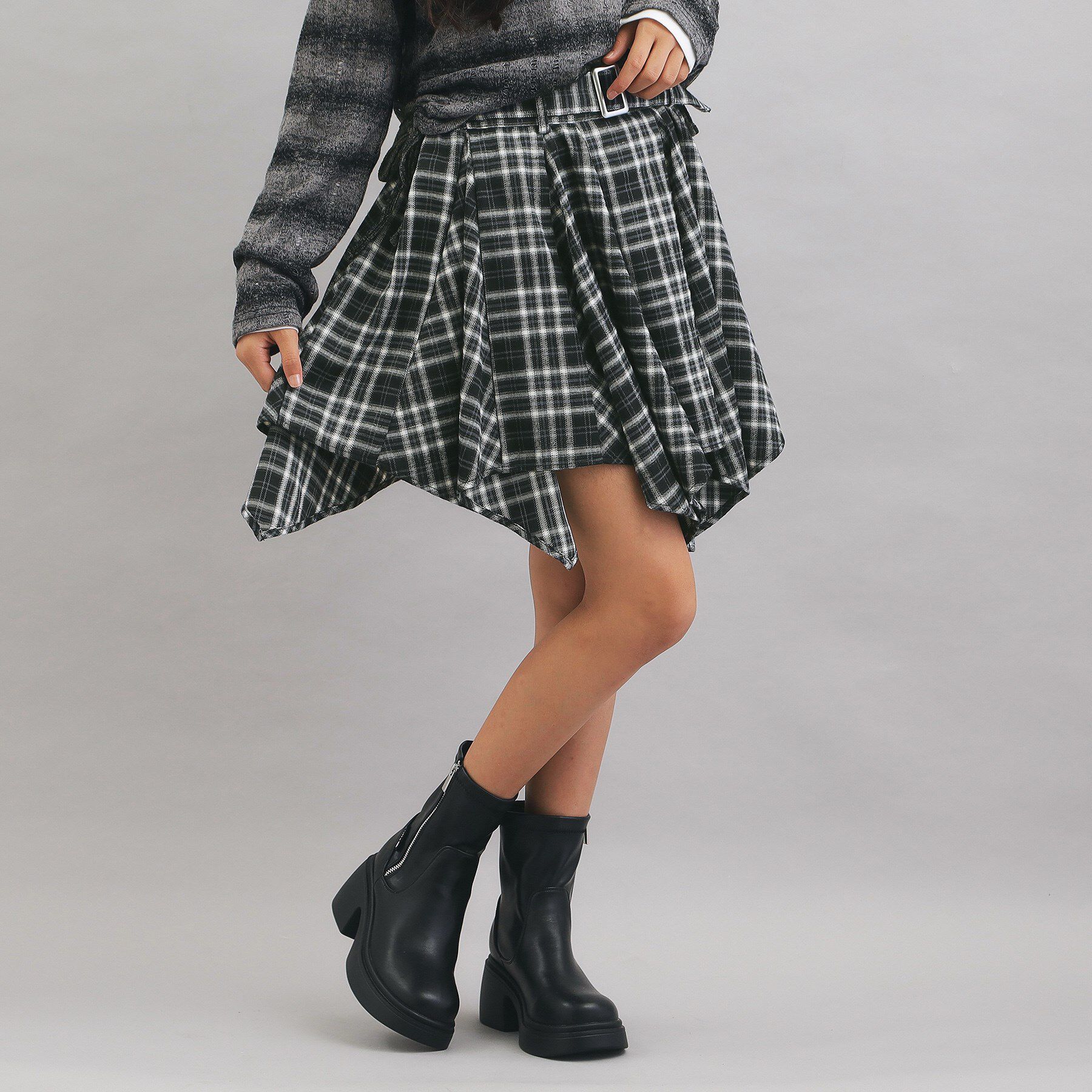 PINK-latte「チェック変形ヘムスカート」|スカート|