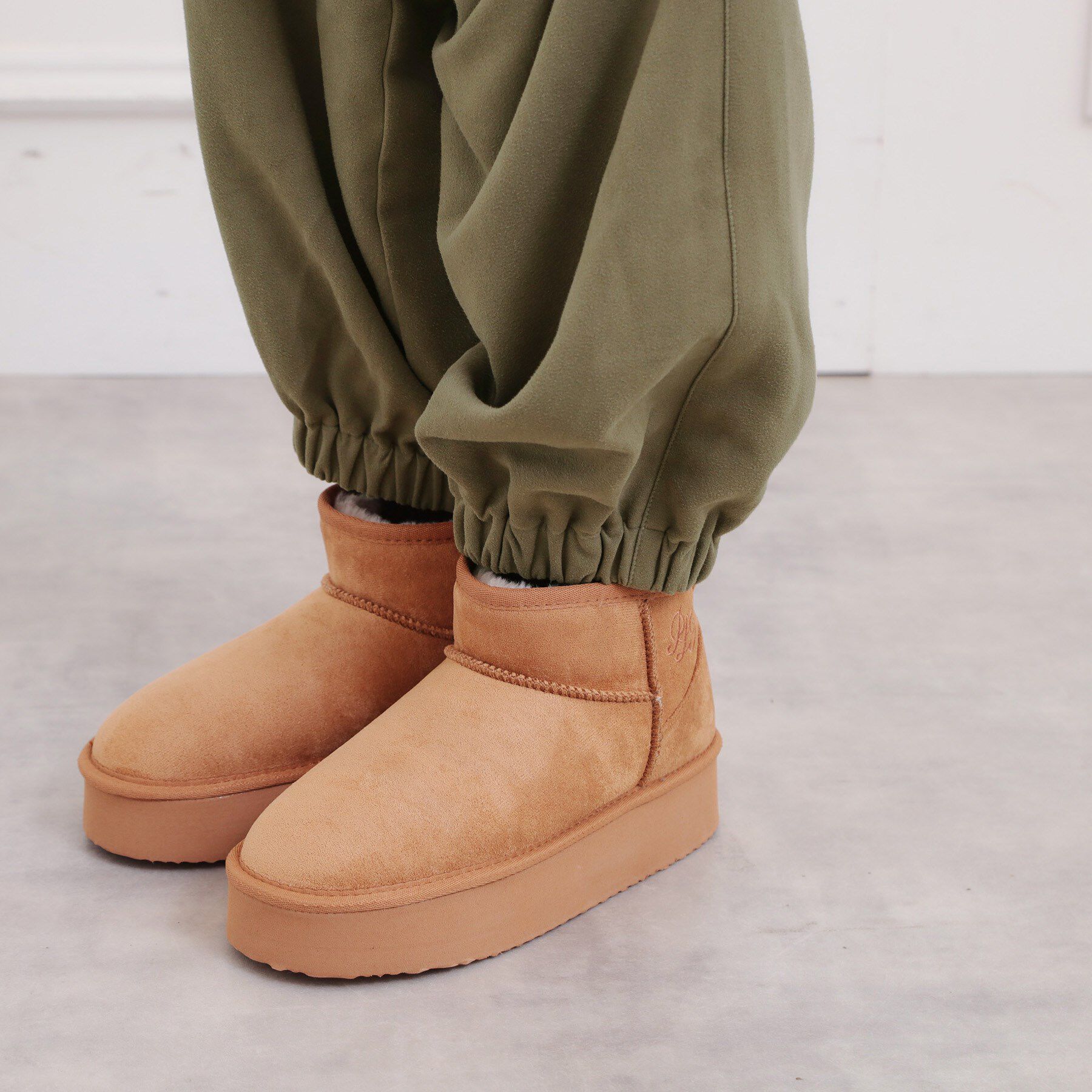 PINK-latte「ピーチ起毛ベーシックカーゴパンツ」|その他|