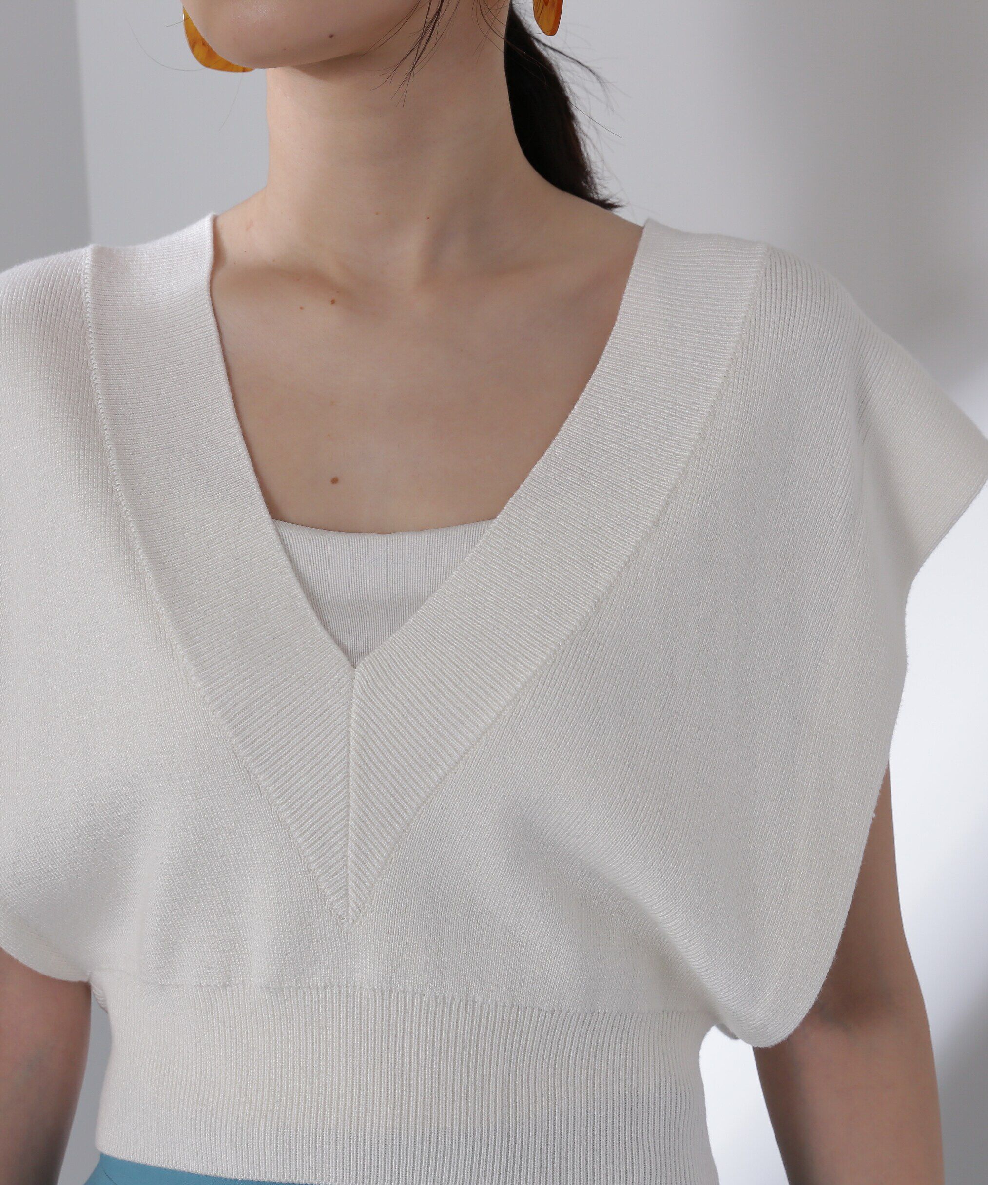  「Vネックボクシーベスト」|ニット・セーター|