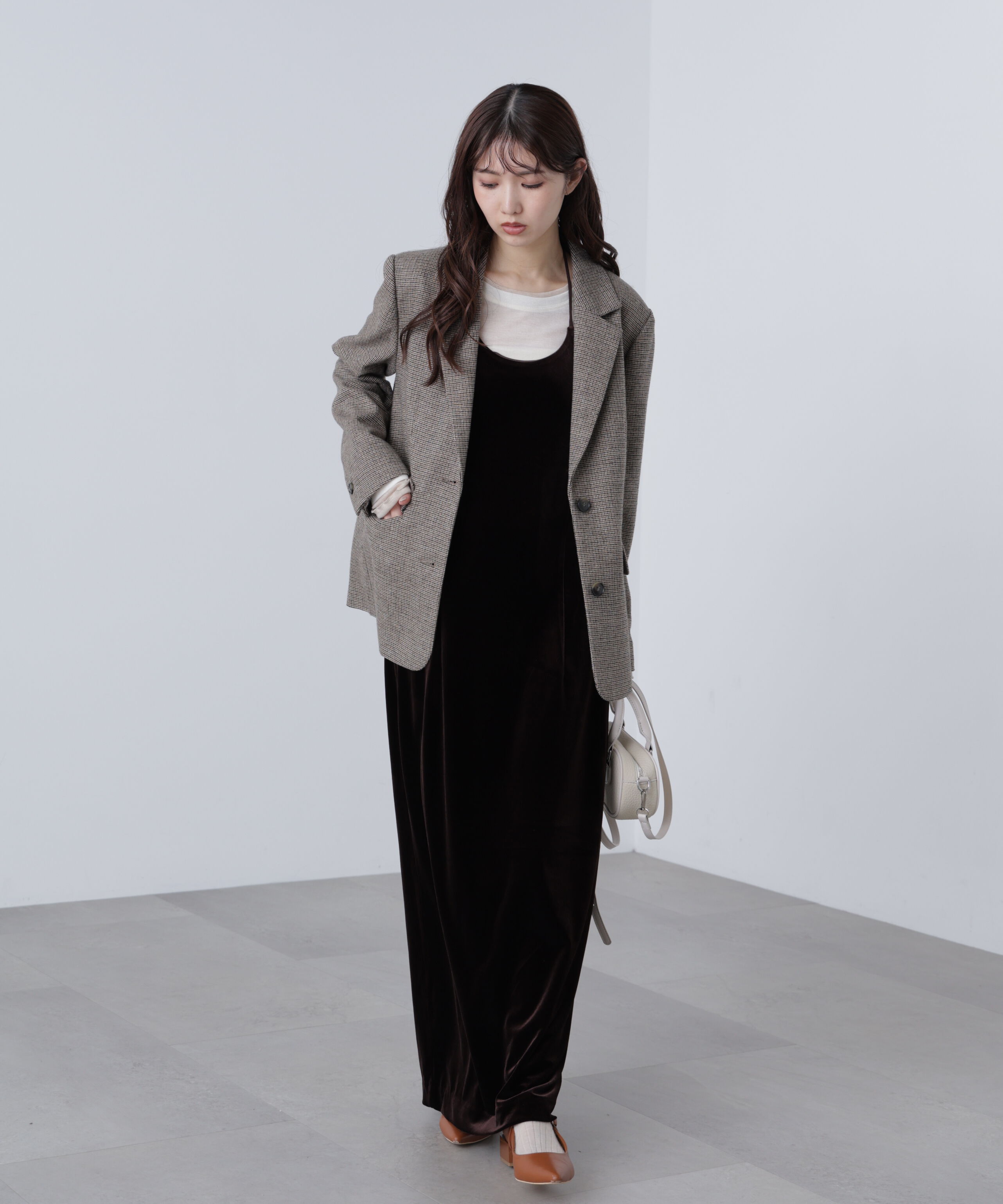  「ホルターネックベロアキャミワンピース」|ワンピース|