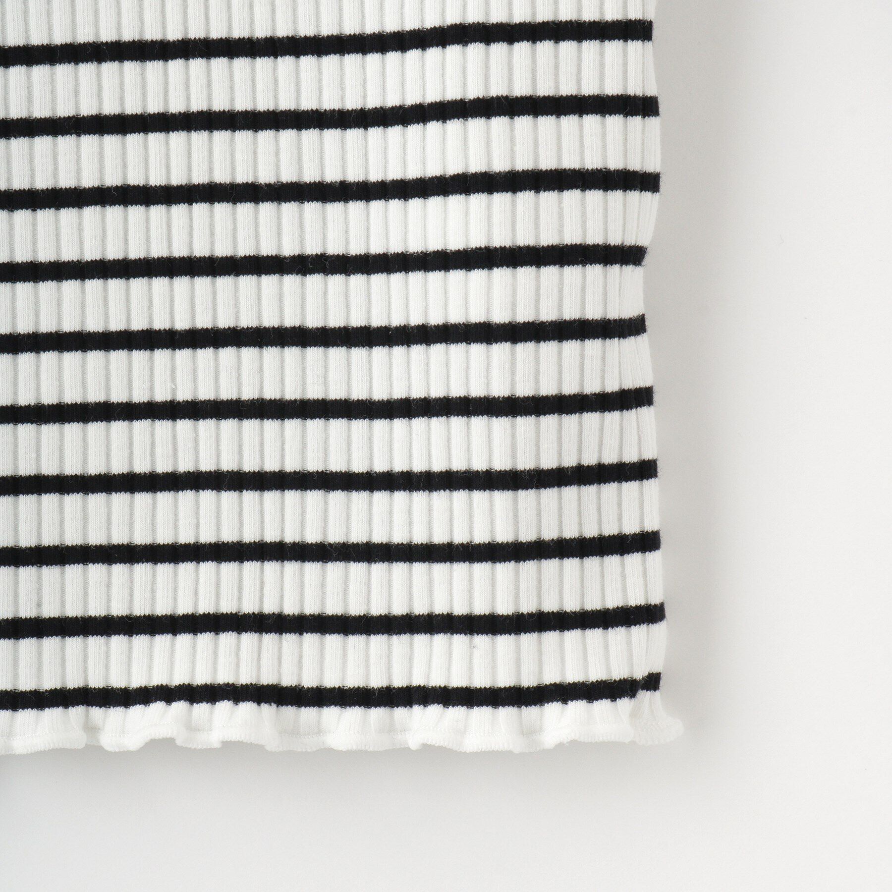 SHOO･LA･RUE「【100-150cm】刺繍ロゴ使いリブロンT」|Tシャツ・カットソー|