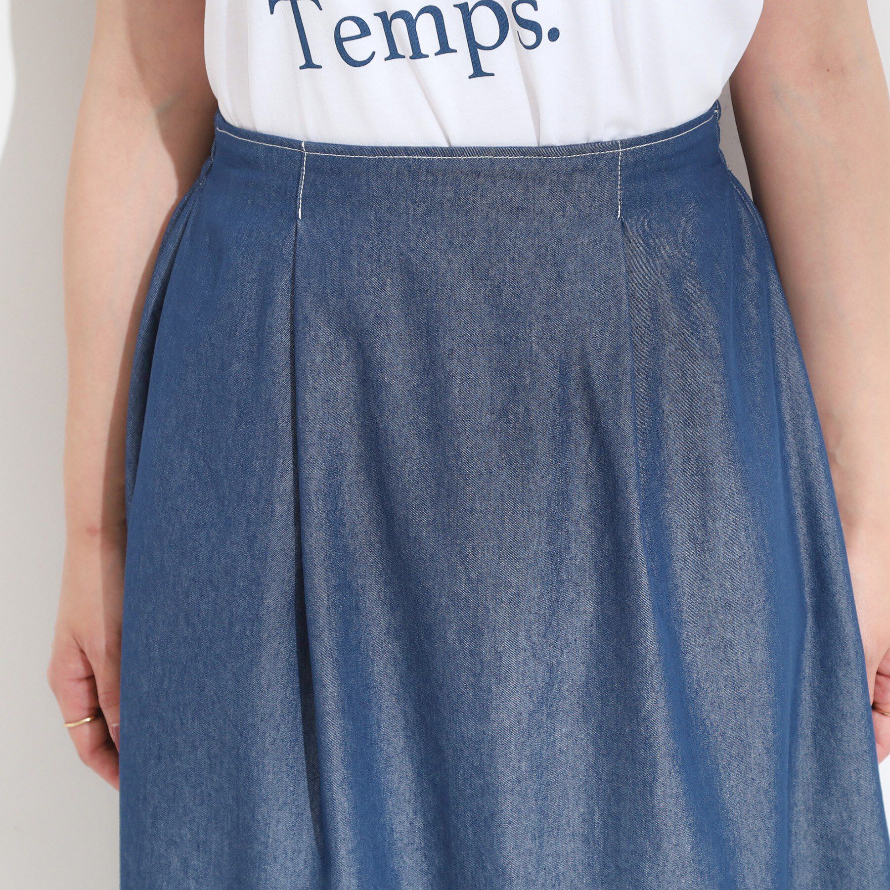 SHOO･LA･RUE「【S-LL】配色ステッチがアクセント デニムフレアスカート」|スカート|