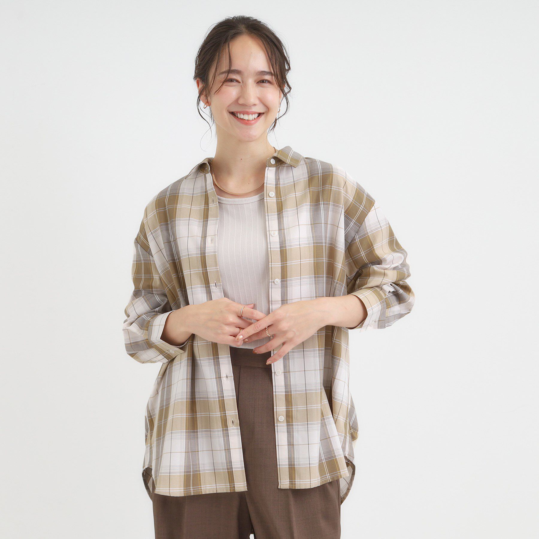SHOO･LA･RUE「【洗濯機可/S-LL】程よいゆとりと抜け感 大人のチェックシャツ」|シャツ・ブラウス|