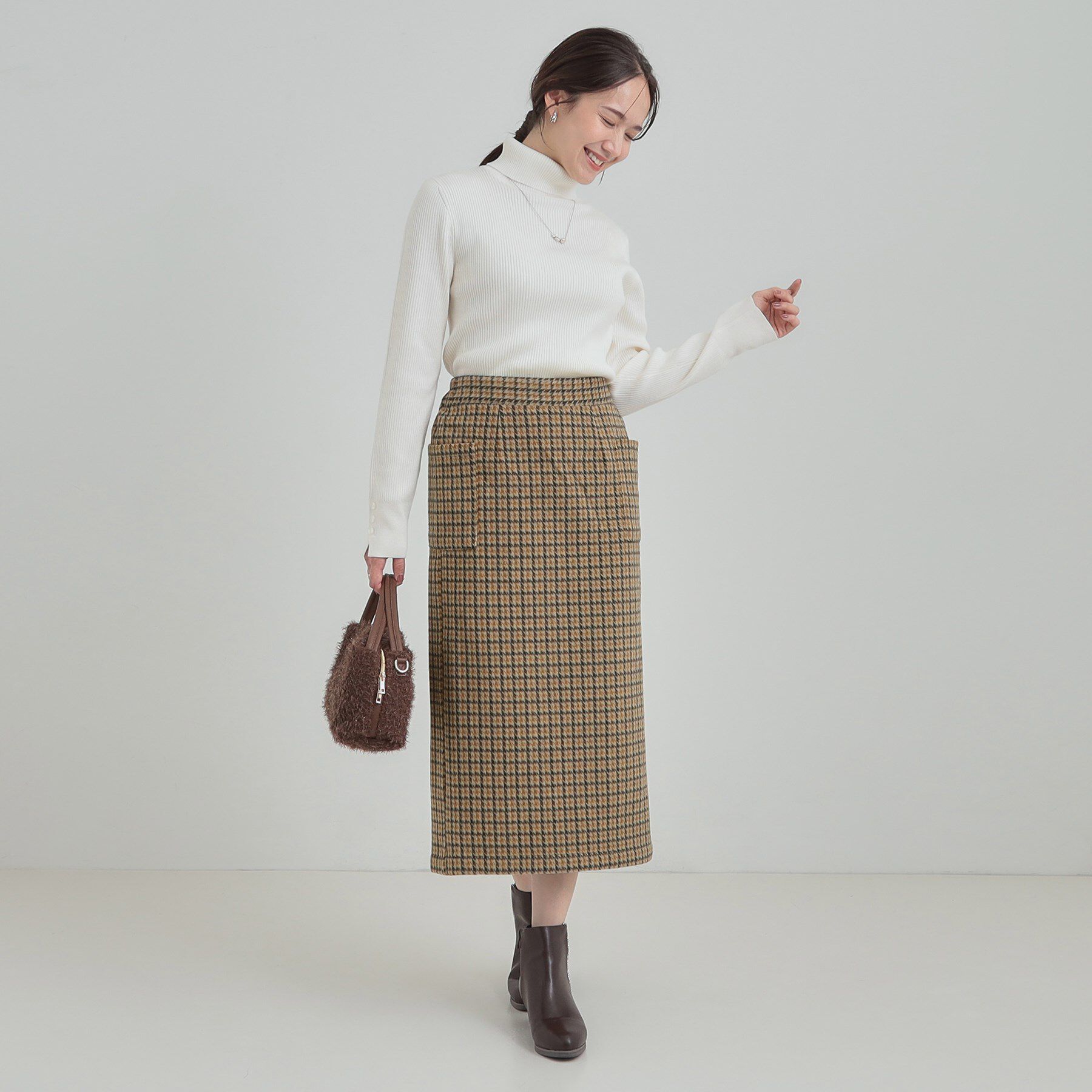 SHOO･LA･RUE「【S-LL/あったか】大人レディな着こなしに シャギーチェックスカート」|スカート|