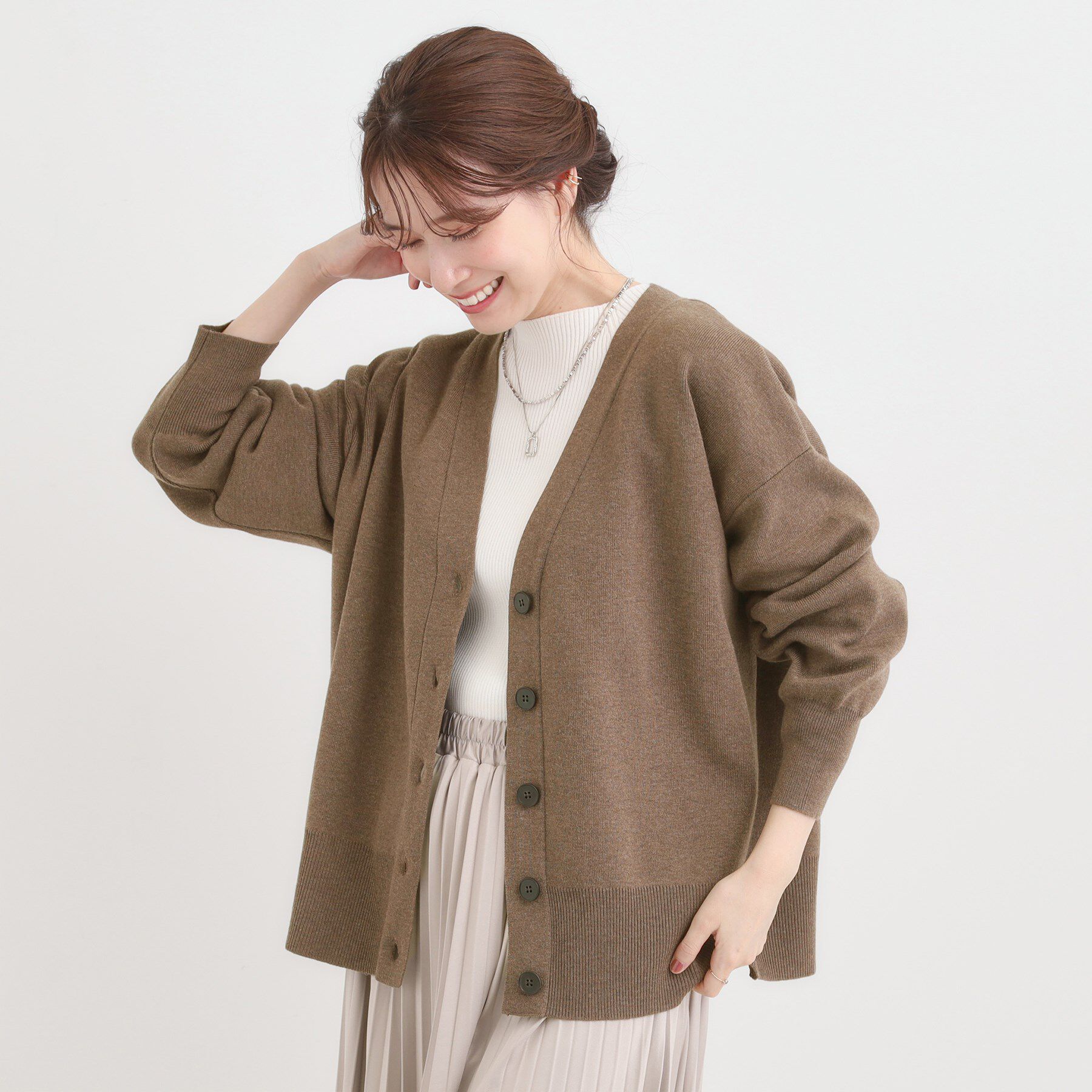 SHOO･LA･RUE「【洗える/毛玉レス】表面がきれいなVネックカーディガン」|カーディガン|