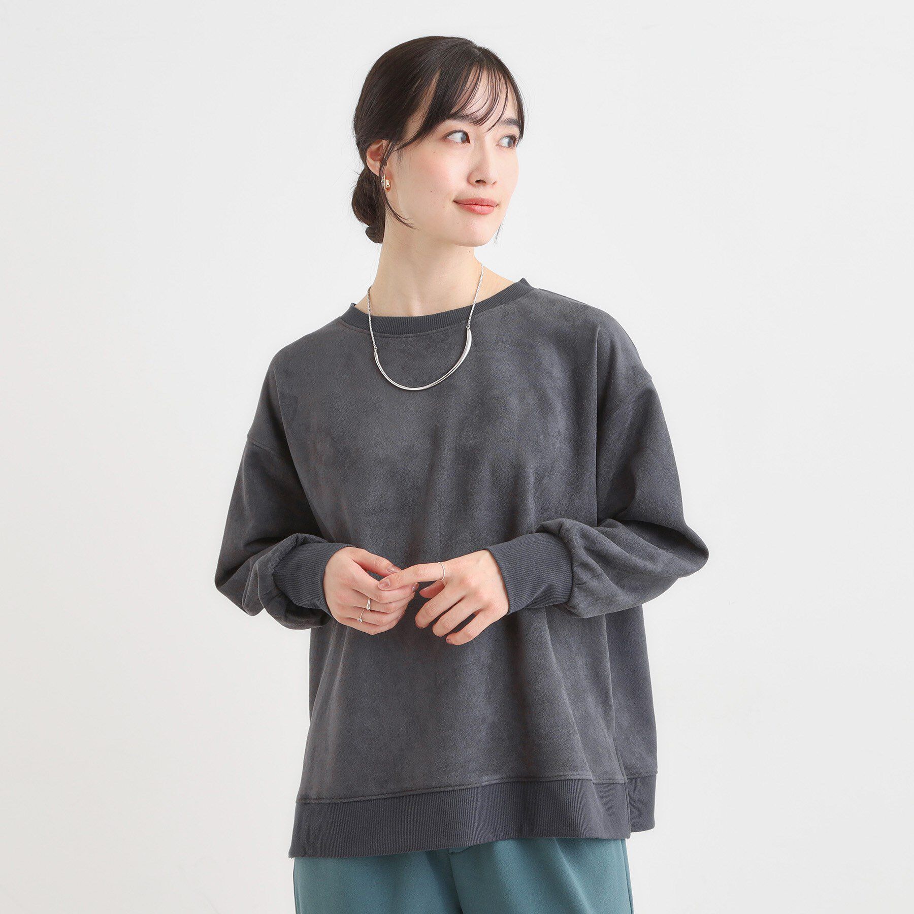 SHOO･LA･RUE「【S-LL】なめらかタッチが癖になる スエード調トップス」|Tシャツ・カットソー|