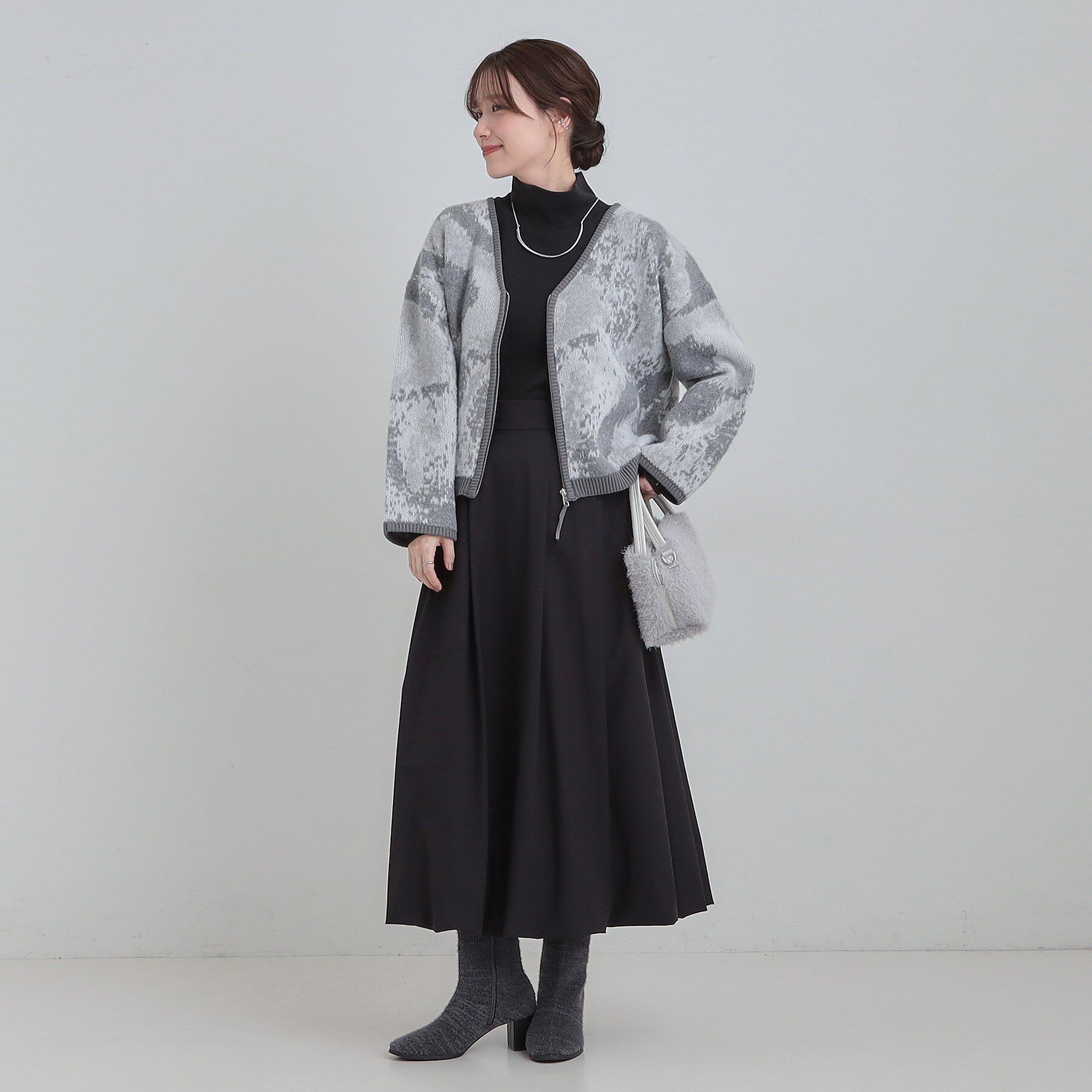 SHOO･LA･RUE「【洗濯機可】選べる3柄 VネックZIPカーディガン」|カーディガン|