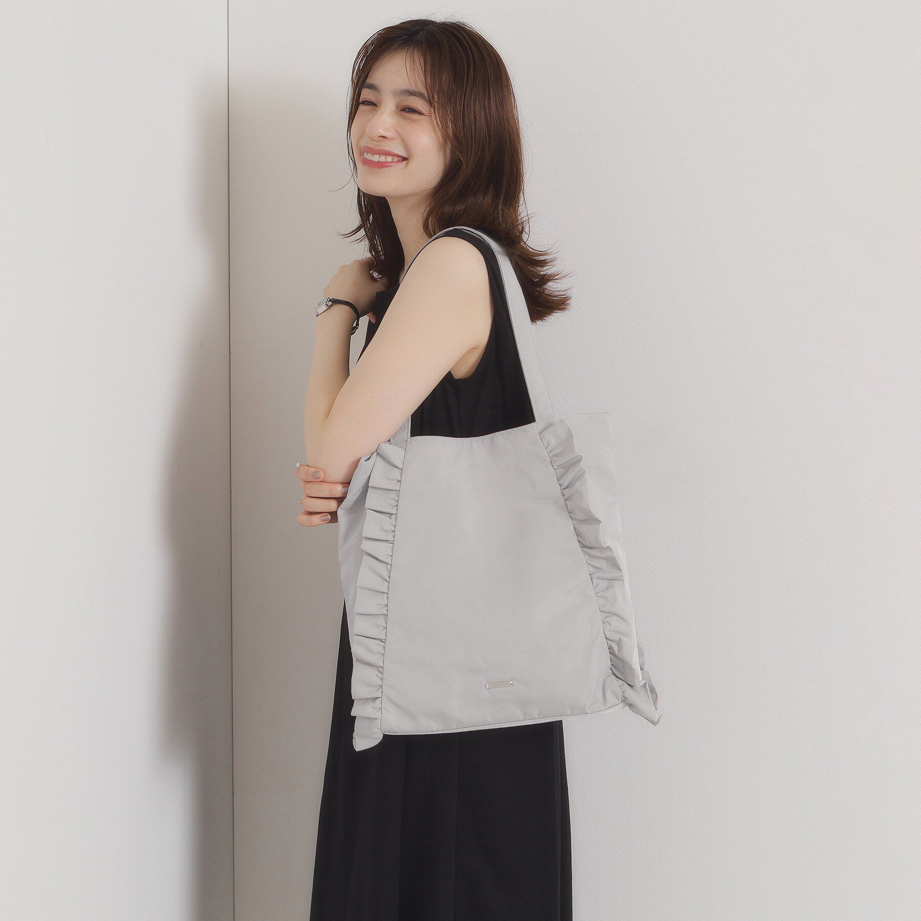 ITS&rsquo;DEMO「【A4対応】フリルトート」|トートバッグ|