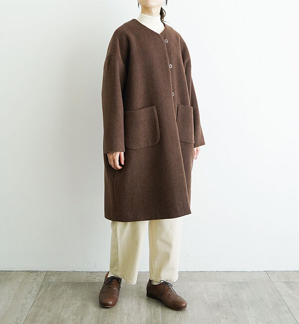 オオカミとフクロウ「オオカミとシロクマのヴィーカ&ldquo;ロングメルトン&rdquo;」|ノーカラーコート|