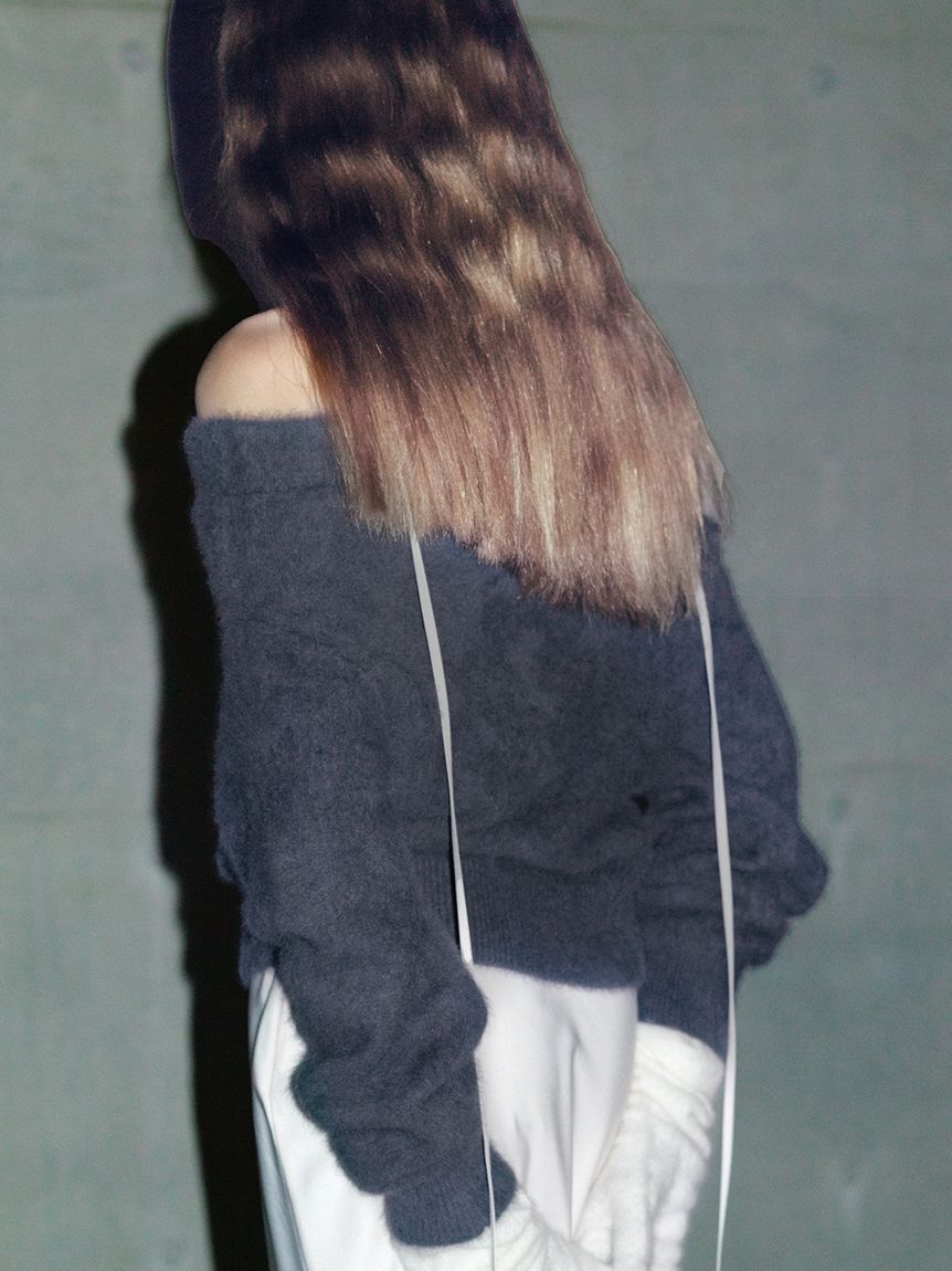 SNIDEL「【HIGH QUALITY/カンヘウォン着用】フォックスカシミヤオフショルプルオーバー」|ニット・セーター|