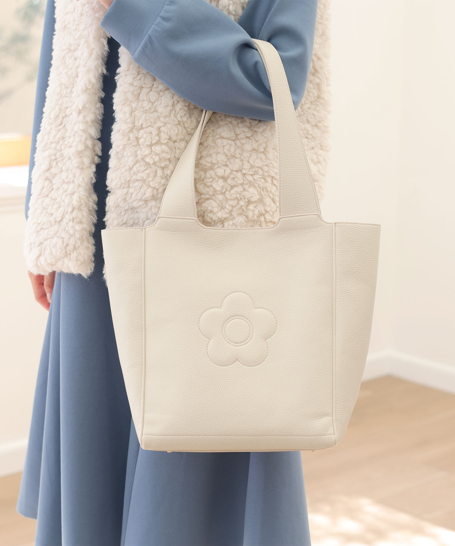 MARY QUANT「インナースエードデイジー トート」|トートバッグ|