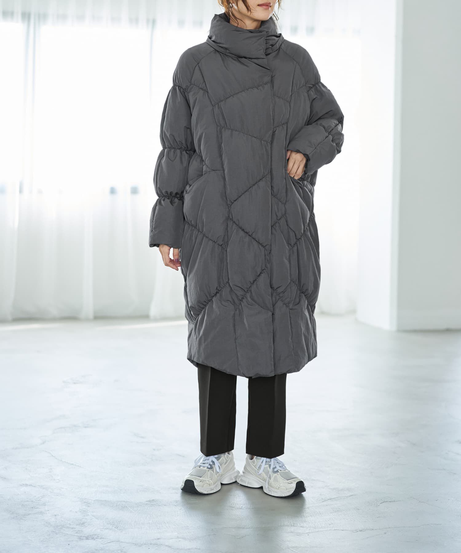 STYLE DELI「【LUXE】暖か軽量◆機能中綿ギャザーロングコート」|ダウン|