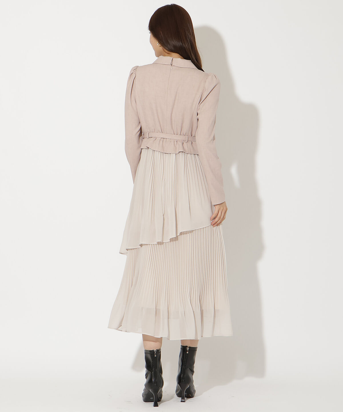 アンドクチュール「ジャケットレイヤードプリーツワンピース」|ワンピース|