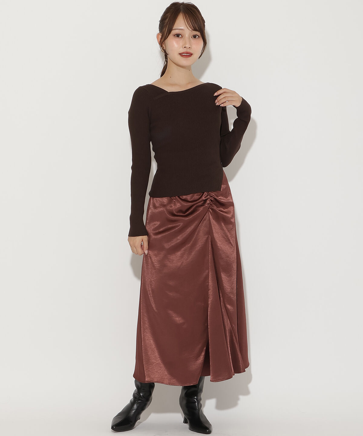 アンドクチュール「アシメＶネック長袖プルオーバー」|ニット・セーター|