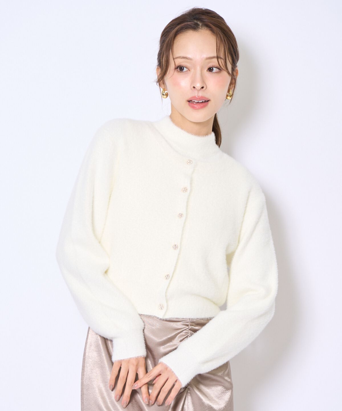 アンドクチュール「ラメフェザーニットアンサンブル」|カーディガン|オフ