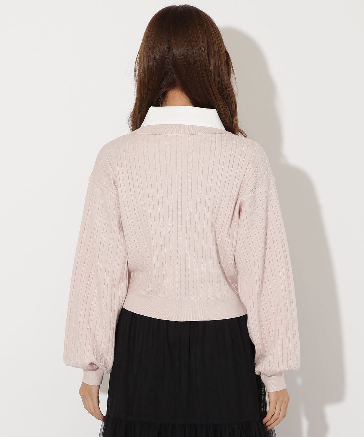 アンドクチュール「シャツ襟ケーブルニット」|ニット・セーター|