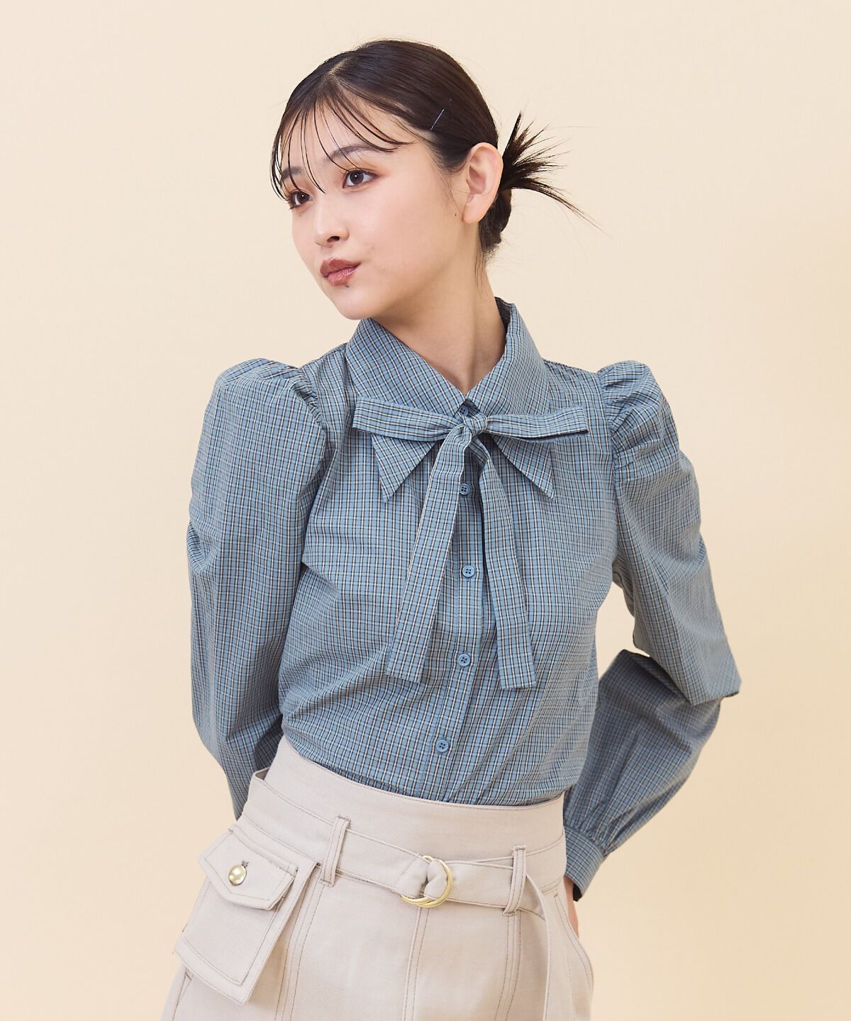 REDYAZEL「リボンタイパフスリーブブラウス」|シャツ・ブラウス|紺系チェック