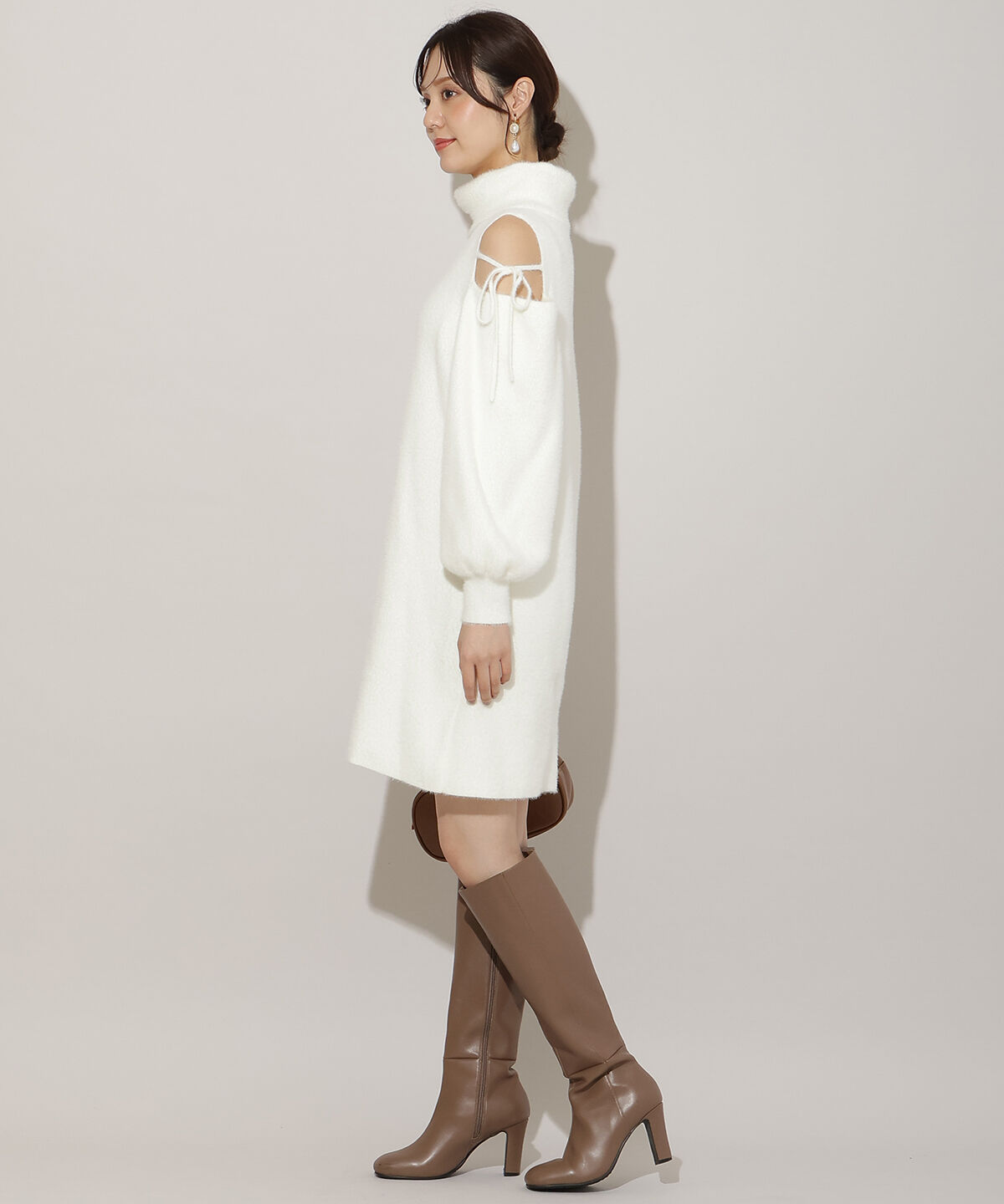 WILLSELECTION「オープンショルダーラメフェザーニットワンピース」|ワンピース|