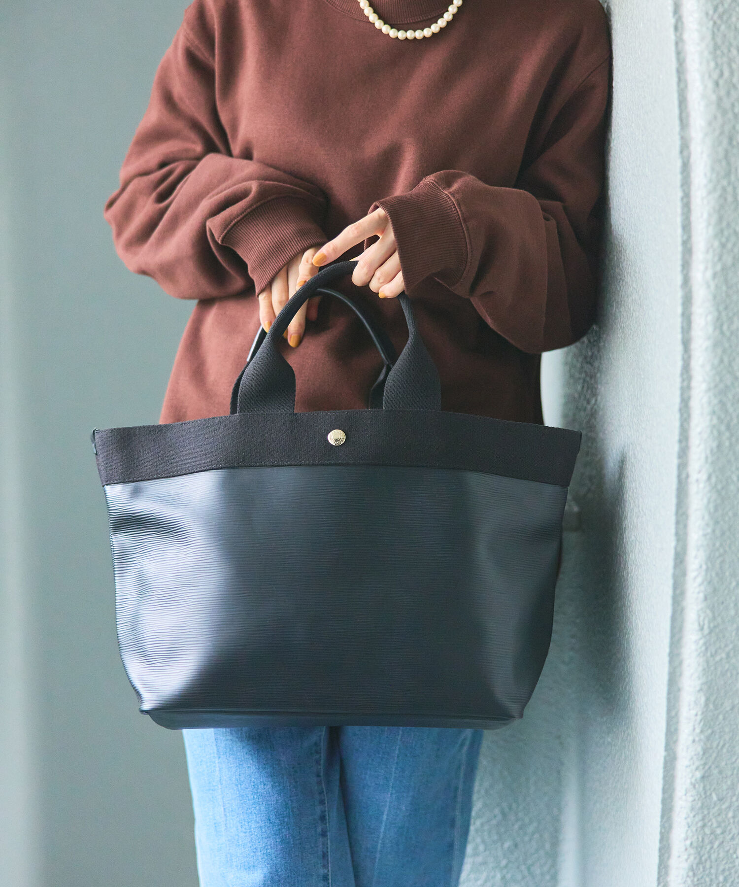 TOPKAPI BREATH「【VERY 10月号掲載】RIPPLE リプル ネオレザー A4トートバッグ」|トートバッグ|ブラック