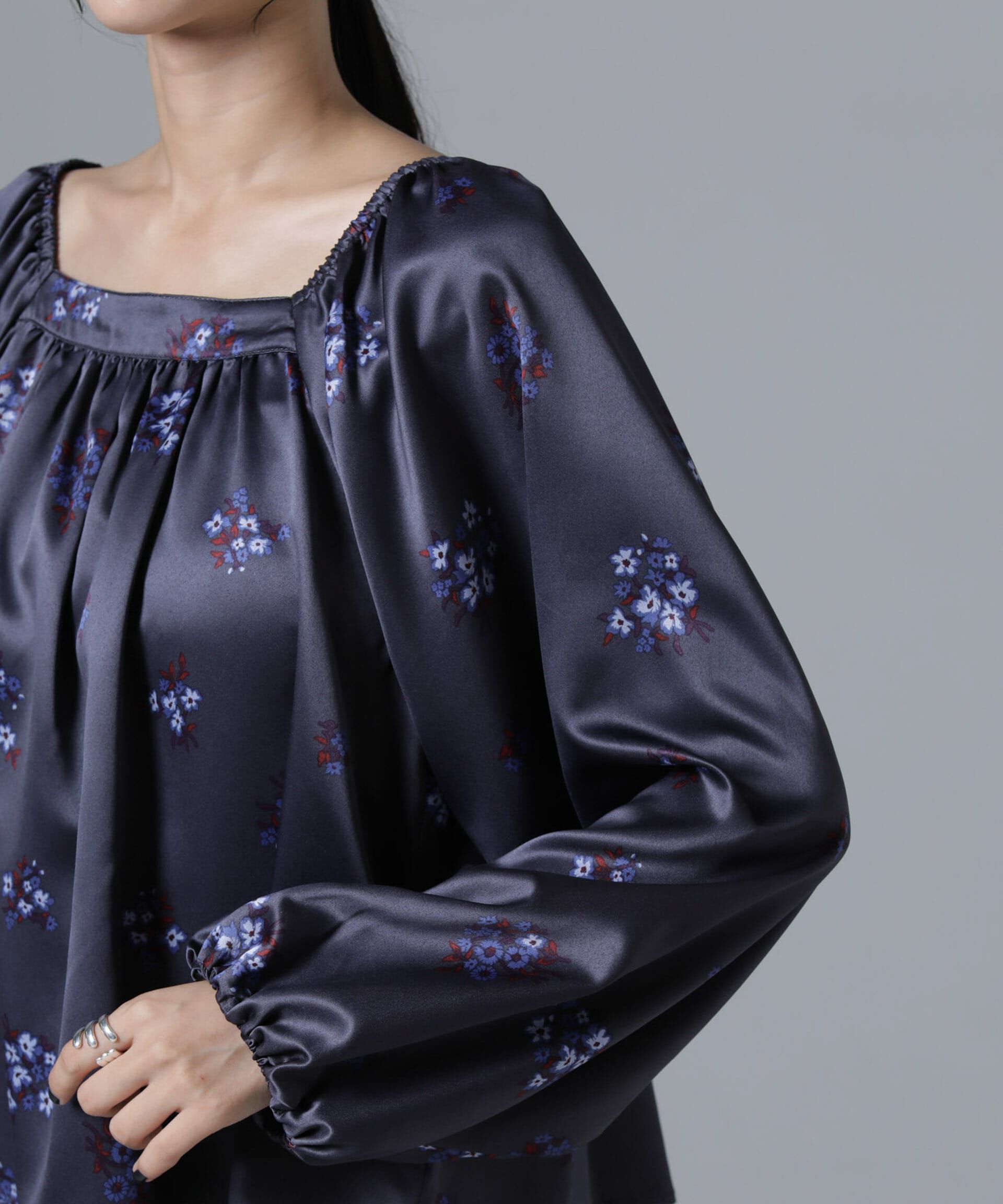 nano･universe「オフショル2WAYフラワープリントブラウス」|シャツ・ブラウス|