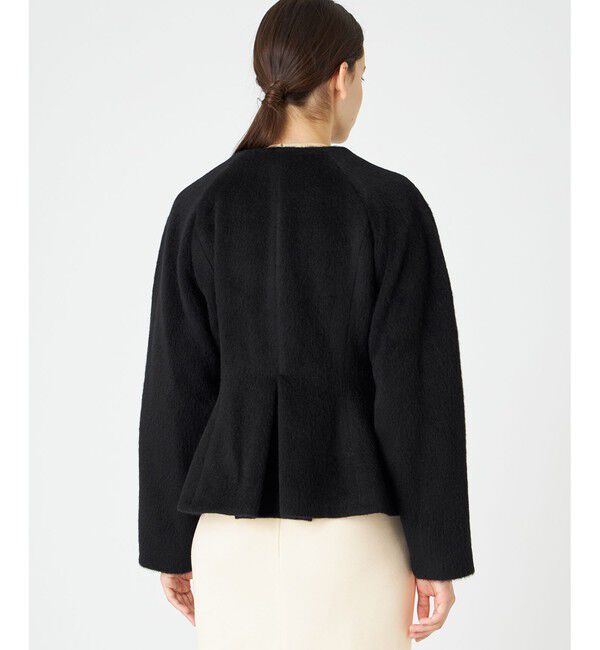 BEIGE,「【WEB限定】EMERAUDE / ファージャケット」|ノーカラージャケット|