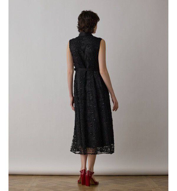 GRACE CONTINENTAL「フラワーライン刺繍ワンピース」|ワンピース|