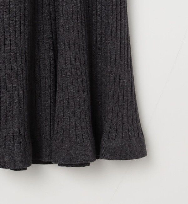 NOLLEY'S「《手洗い可能》フイット＆フレアーVネックワンピース」|ワンピース|