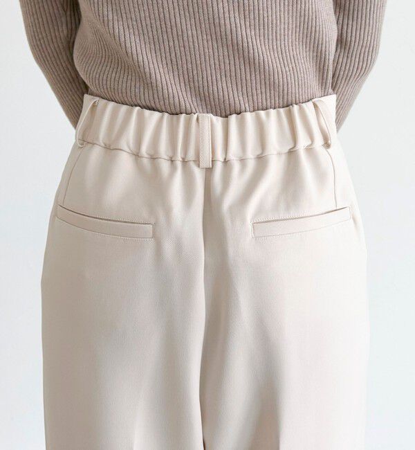 fredy emue「【人気商品の新型】とろみwarmタックスラックス」|スラックス|