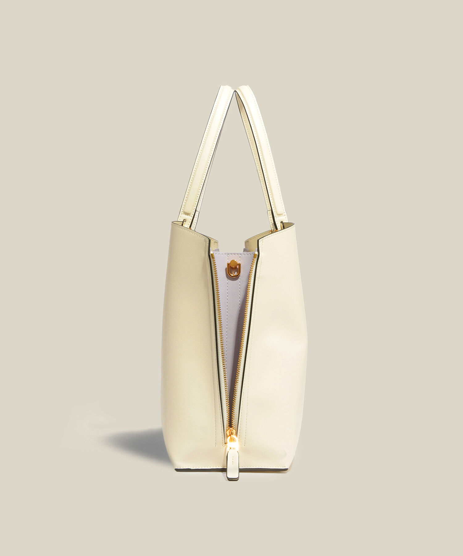 ROPE「【E'POR】Y BAG Medium+【WEB限定/一部店舗限定】【通勤】【A4/PC対応】【25AW】」|ショルダー・メッセンジャー|