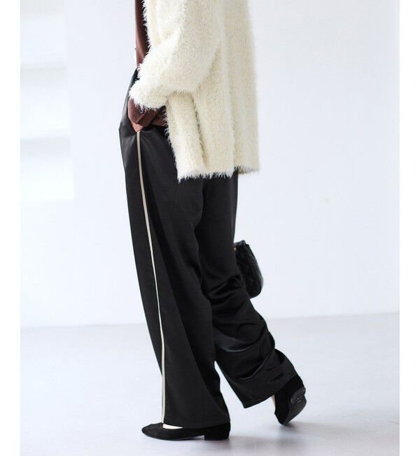 VIS「【WEB/一部店舗限定】配色サイドラインサテンイージーパンツ」|チノ|