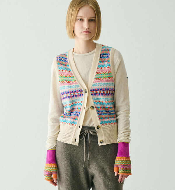  「ERIBE | フェアアイル Vネックニットベスト WOMEN」|ベスト・ジレ|ECRU系1