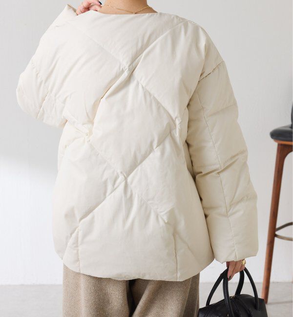  「【マット見え/軽量コート】ライトエンボスノーカラーダウン」|その他|