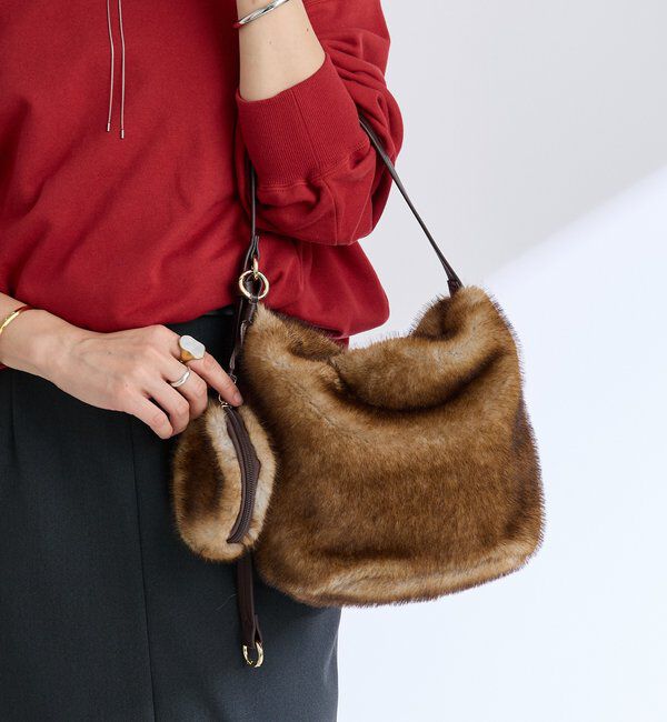  「【シーズンムード高まる】フェイクファーバケット2WAYバッグ」|クラッチバッグ|
