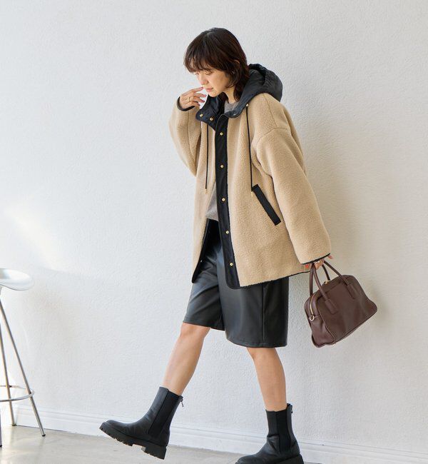  「【ハンサムな着こなしに】合皮ハーフパンツ」|チノ|