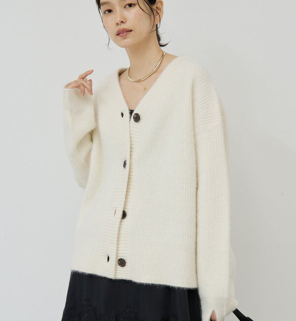  「ファーVネックカーディガン」|ニット・セーター|