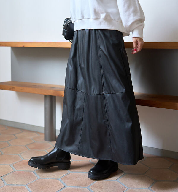 Rouge vif「フェイクレザーフレアスカート」|スカート|