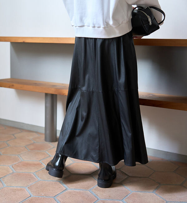 Rouge vif「フェイクレザーフレアスカート」|スカート|