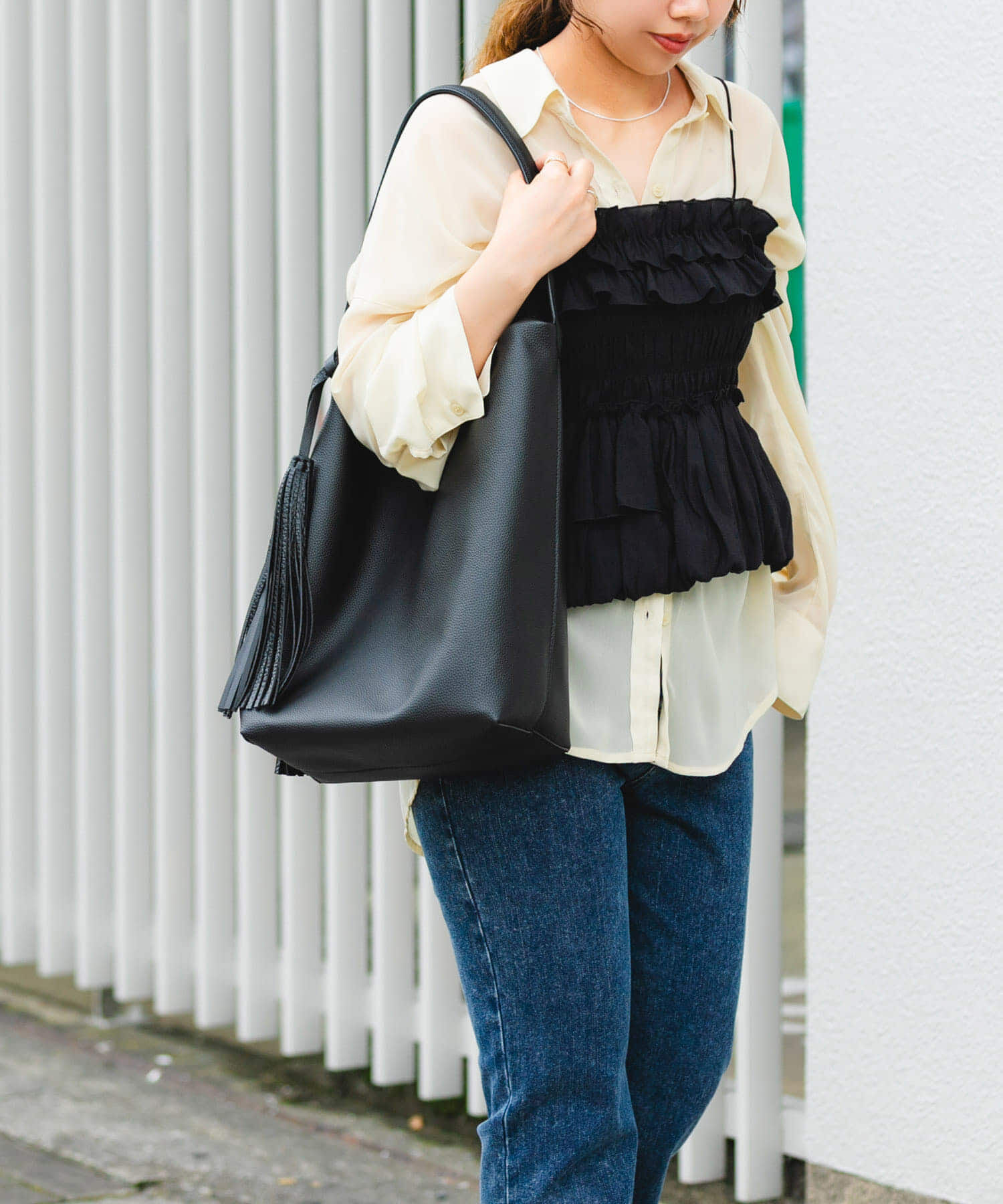 RODE SKO「タッセル付シンプルワンハンドルトート」|トートバッグ|