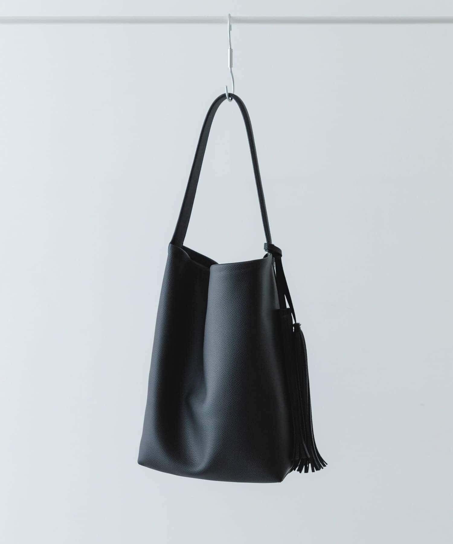 RODE SKO「タッセル付シンプルワンハンドルトート」|トートバッグ|