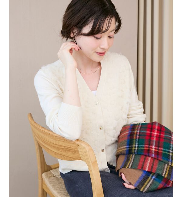  「《手洗い可能》フラワーチュール刺繍Vネックカーディガン」|カーディガン|