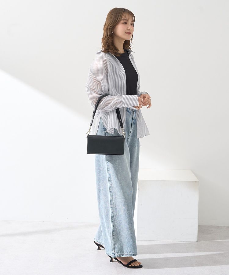 earth music&ecology「ワンポイントロゴ刺繍デニムパンツ」|デニム|