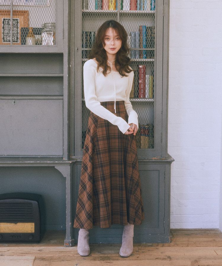 earth music&ecology「スクエアホルターネックリブプルオーバー」|ニット・セーター|