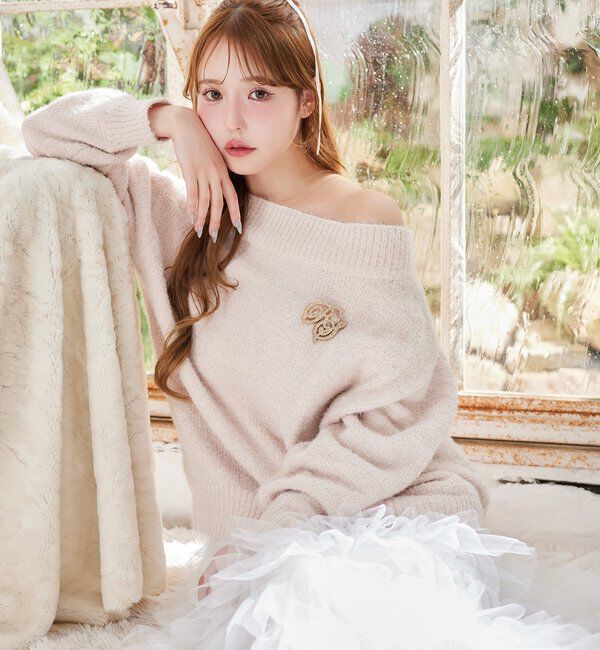  「ブローチ付きベロアモールミニニットワンピース」|ワンピース|