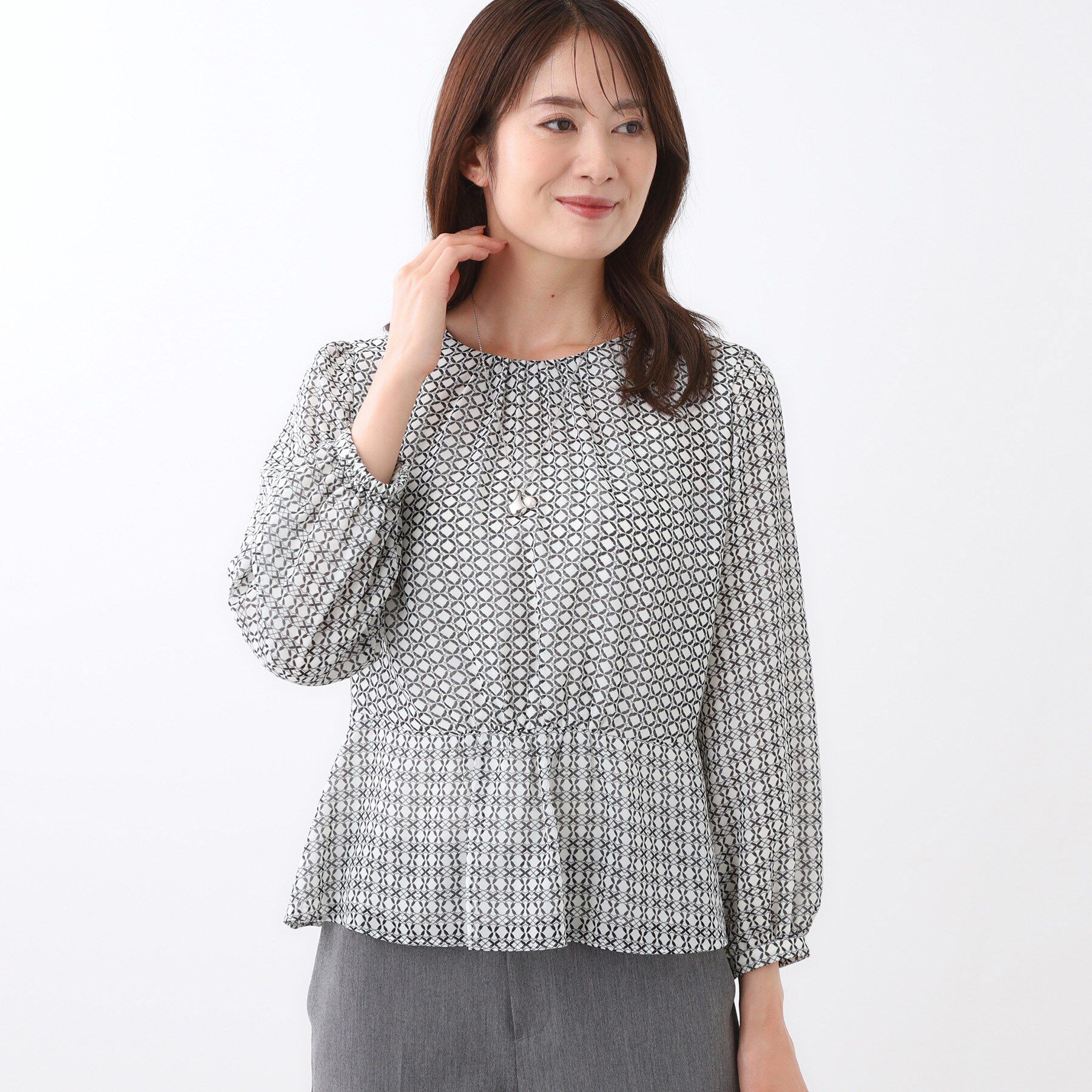 Reflect「【きちんと見え／セットアップ可／通勤におすすめ◎】ペプラムプリントブラウス」|シャツ・ブラウス|
