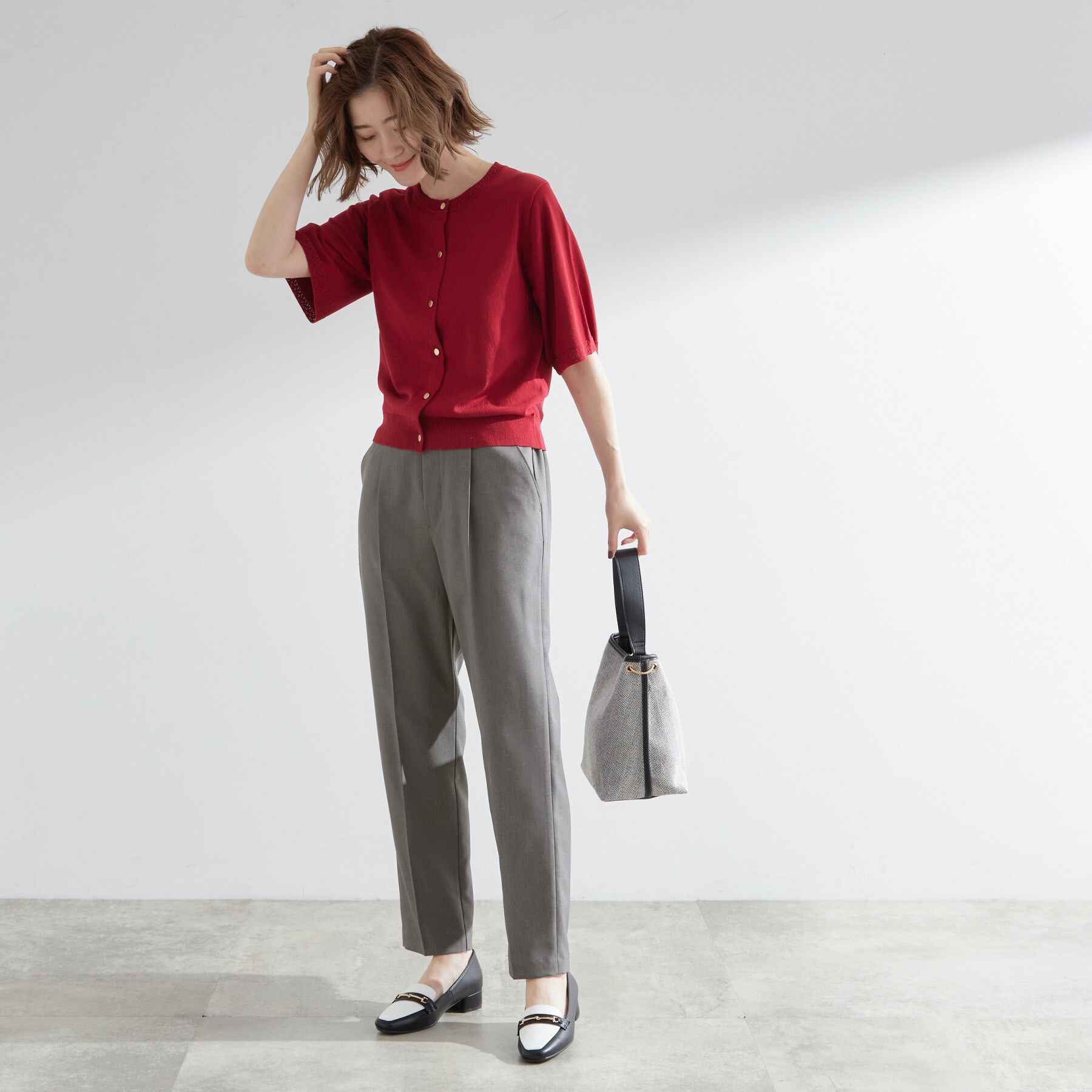 grove「【洗える/美脚ラインキープ】テーパードパンツ」|その他|